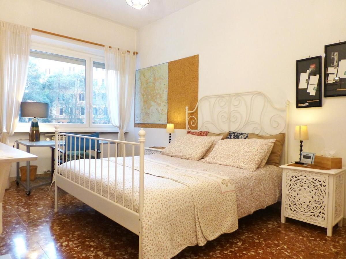 Casa Donatello - Far From * Rom